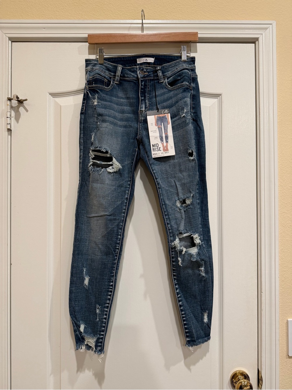 Cello Dark Blue Distressed Mid-Rise Cropped Jeans